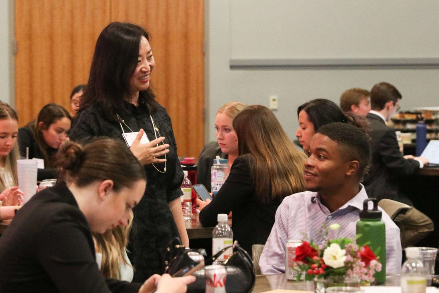 Juan Meng named UGA Athletic Association Endowed Professor, recipient ...