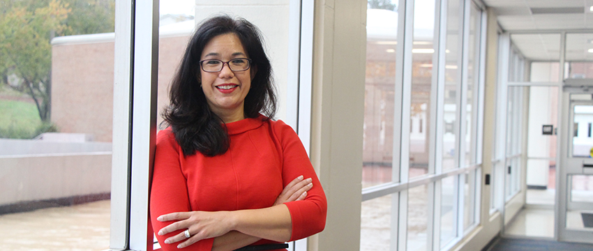 María E. Len-Ríos (MA '95) has assumed the responsibilities of associate dean of academic affairs at Grady College.