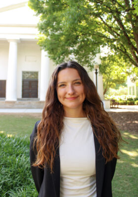 Headshot of Emma Gleason on UGA's North Campus.
