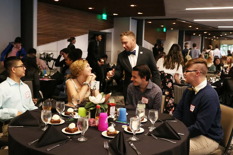 Attendees dine at the 2019 GSPA event.
