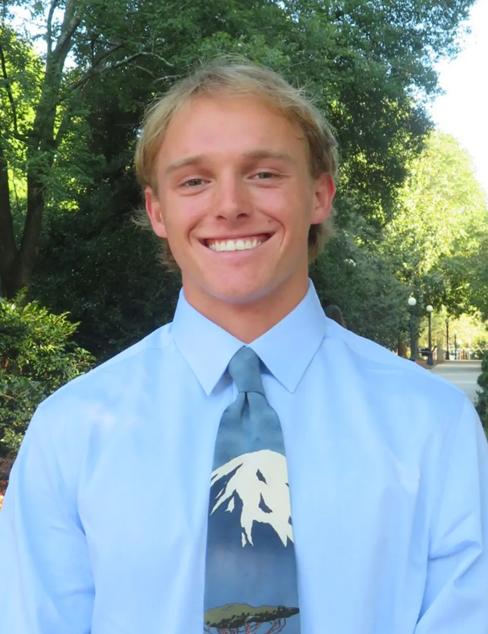 Headshot of Nicholas Wiles